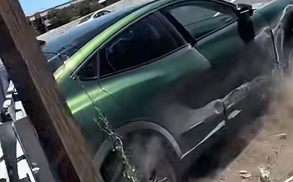 Sự thật video 7 triệu người xem xe điện Ford Mustang mất lái, gây tai nạn kinh hoàng