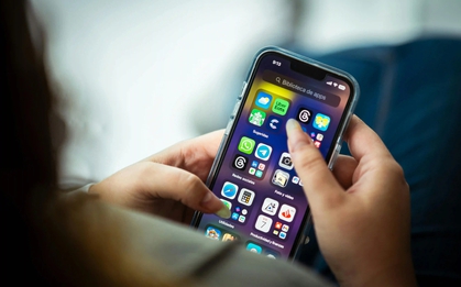 Tính năng nên tắt để iPhone chạy nhanh hơn, nhiều người không biết