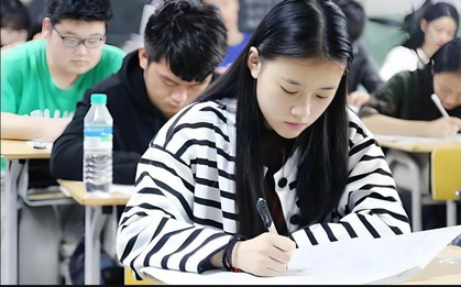 Khảo sát 100 học sinh thi ĐH đạt điểm cao, phát hiện 4 điểm chung đáng giá: Không phải gia thế hay xuất sắc bẩm sinh