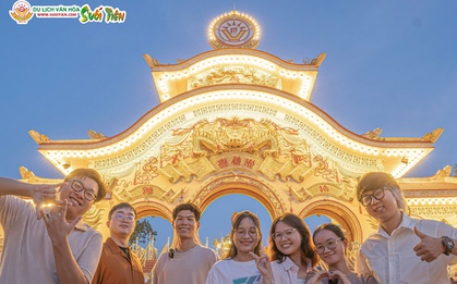 Suối Tiên mở cửa đêm dịp lễ 2/9 - Không gian rực rỡ, trải nghiệm bất tận