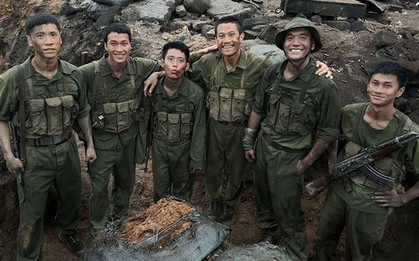 7 nam diễn viên hóa thân thành 7 chiến sĩ quả cảm trong bom tấn Mưa Đỏ là ai?