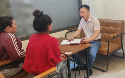 Nữ sinh bị hiệu trưởng nói "có thi cũng không đậu" đã tốt nghiệp và trở thành sinh viên!