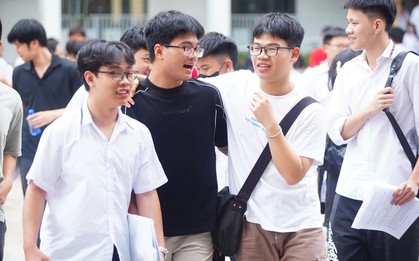 Toàn cảnh điểm chuẩn các trường thuộc ĐH Quốc gia Hà Nội: Ngành cao nhất lấy 30/30