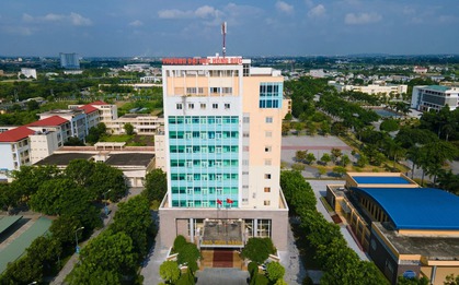 Cứ tưởng điểm chuẩn 30 đã là cao nhất, nhưng lịch sử từng ghi nhận những ngành thí sinh phải "đạt"... 10,16 điểm/môn mới đỗ!