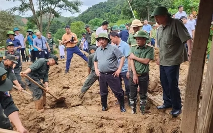 Thủ tướng tới điểm nóng mưa lũ Điện Biên, trực tiếp chỉ đạo khắc phục hậu quả