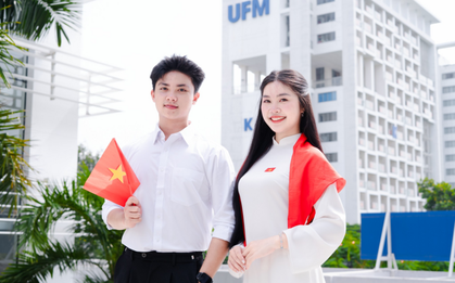 Loạt trường đại học tặng mỗi sinh viên 100.000 đồng dịp Quốc khánh 2/9