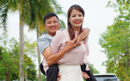 Người phụ nữ xinh đẹp lấy chồng khuyết tật 2 chân ở Phú Thọ: Cuộc sống thay đổi ngoạn mục sau 1 năm