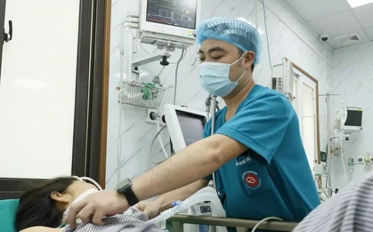 Bệnh viện Bạch Mai lên tiếng về thông tin ’tăng 1 độ, tăng 10% nguy cơ đột quỵ’