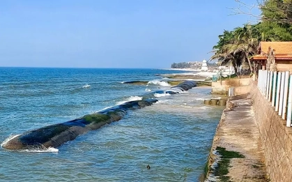 Biến dạng cảnh quan biển Mũi Né