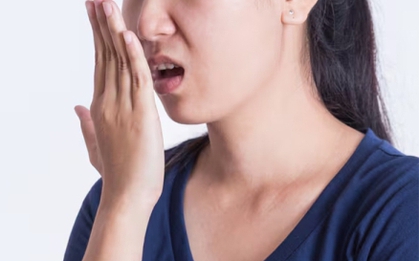 Hôi miệng suốt nhiều năm, cô gái choáng váng khi biết mình sắp ung thư dạ dày