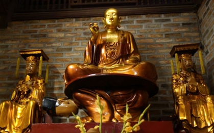 Giải mã bức tượng Phật ngồi trên lưng vua độc nhất vô nhị ở Hà Nội