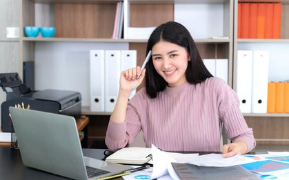 Nghệ thuật cân bằng của người trẻ: Vừa kiến tạo tương lai, vừa sống trọn hiện tại
