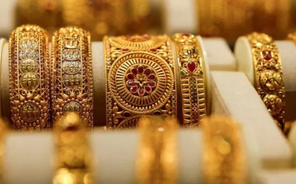 Giá vàng trong nước tăng vù vù, chuyên gia dự báo có thể chạm mốc 130 triệu đồng/lượng từ nay đến cuối năm