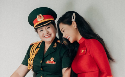 Nữ diễn viên có mẹ là Thượng tá quân đội, vinh dự cầm biển của khối Văn hoá - Thể thao diễu hành A80