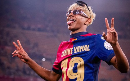 Thần đồng Lamine Yamal được "nuông chiều" khiến cầu thủ Barcelona ghen tỵ, phòng thay đồ bắt đầu "lục đục"