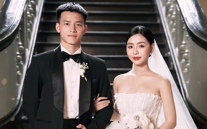 Hotboy U23 Việt Nam đời thường: Visual cực điển trai, đã lấy vợ và làm bố năm 22 tuổi