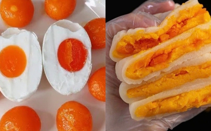 Vào vụ bánh Trung thu, trứng muối tươi "cháy hàng" mọi mặt trận