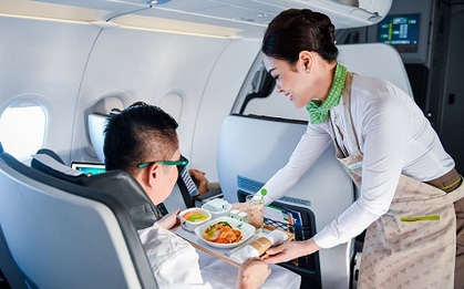 Vé máy bay Tết 2026 mở bán đợt đầu, đây là hạng hết nhanh nhất: Rẻ hơn hẳn thương gia, vẫn được ưu tiên