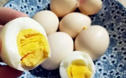 Người có tuổi ăn 1 quả trứng mỗi sáng có tốt?
