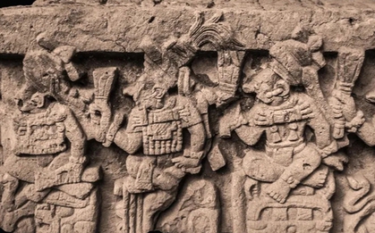 Thông điệp ẩn 1.300 năm tuổi trên bàn thờ Maya viết gì?