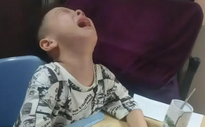"Cả lớp chỉ có con chị làm sai bài Toán này" - Phụ huynh đang bức xúc, nghe giải thích của cô giáo lập tức tẽn tò!