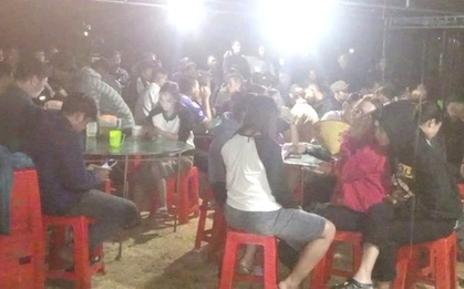 Cắm sạc xe đạp điện, 1 học sinh bị điện giật tử vong