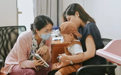 Sao hạng A cũng phải ngộp thở với lịch trình 24h của các mom hiện tại: "Không làm thì ai làm cho"