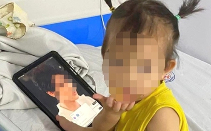 Hàng trăm người xuyên đêm tìm bé gái 18 tháng tuổi mất tích bí ẩn ở Nghệ An