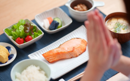 Trẻ hơn 11 tuổi so với tuổi thực, chuyên gia tiết lộ 4 bí quyết ăn uống “trẻ hóa” cơ thể