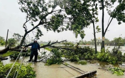 Siêu bão Ragasa chưa qua, Biển Đông lại sắp đón bão số 10, hướng vào miền Trung