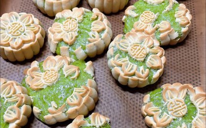Mẻ bánh Trung thu nhân cốm xào "phông bạt" nhất lúc này: Của ai lên tiếng đi trời!