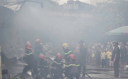 Cháy lớn tại Bắc Ninh, nhiều tài sản bị thiêu rụi