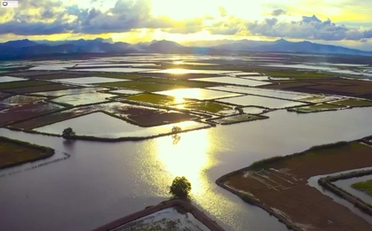 Ngỡ ngàng Hạc Hải - nơi mây trời, bóng nước gặp nhau