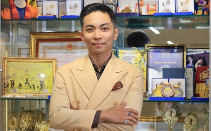 Người quen tiết lộ sự thật ít ai biết về Phan Hiển