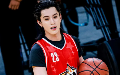 Vương Hạc Đệ bùng nổ tại giải NBA Ngôi sao Thành Đô