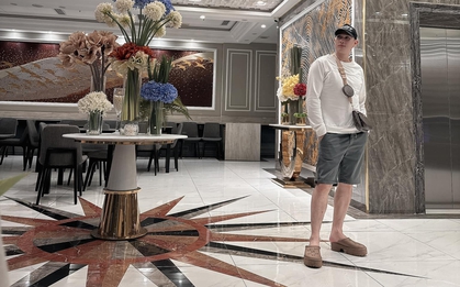 Ngoại hình ca sĩ giữ chức Viện phó, thỉnh thoảng chốt đơn một căn nhà, 50 tuổi rất giàu nhưng chưa vợ con