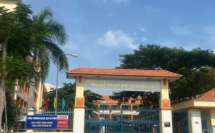 Điều tra một nam sinh lớp 8 ở TP HCM rơi lầu nguy kịch