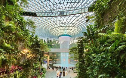 Chủ đầu tư dự án trong vụ giành giật phiếu mua căn hộ: Từng làm điều đặc biệt ở sân bay tốt nhất thế giới, là "cha đẻ" của một công trình có kiến trúc độc đáo