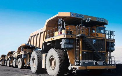 Phát hiện 200 xe tải 240 tấn không phát ra tiếng máy gầm rú, không cần xăng, âm thầm đào "kho báu" ngày đêm không nghỉ