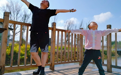 9 năm, 46 chuyến đi cùng con, tôi nhận ra: Trẻ đi du lịch và trẻ chỉ ở nhà, khác biệt không hề nhỏ