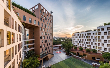 Một trường tại Hà Nội lo chỗ ăn chỗ ngủ, phát cơm miễn phí cho học sinh nếu mưa bão không về được nhà