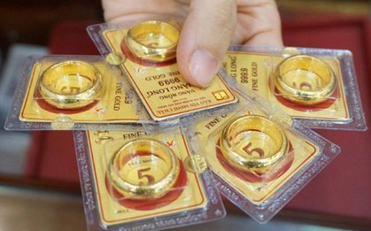 Người mua vàng vào ngày vía Thần Tài tại SJC, Bảo Tín Minh Châu, Doji,...đến nay lãi bao nhiêu?