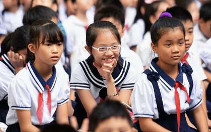 Chính phủ quy định 14 đối tượng được miễn học phí