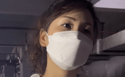 Bạn trai “biến mất” giữa nhà hàng để lại hóa đơn gần 300 triệu VNĐ cần thanh toán, người phụ nữ báo ngay cảnh sát: “Anh ta bảo chỉ ra ngoài nghe điện thoại”