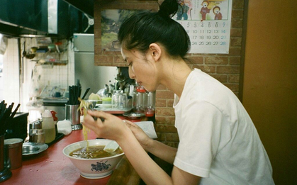 Lương 8 triệu, sống ở Hà Nội, vẫn tiết kiệm được nhờ bí quyết "mắt không thấy, tay không tiêu"