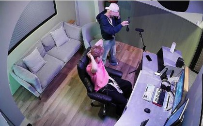 JSOL và LyHan khẩu chiến cực căng, netizen không ngừng "hóng hớt" màn đối chất trên livestream