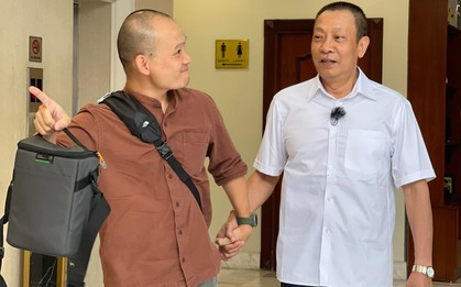 Xưng hô "bất thường" của con trai Lại Văn Sâm với bố, dàn sao Việt phản ứng