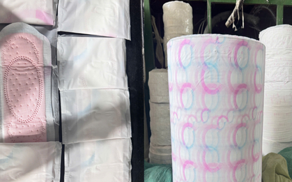 Thái Nguyên: Đột kích kho hàng phát hiện hơn 300.000 miếng băng vệ sinh giả, gần 70.000 miếng bỉm nhập lậu