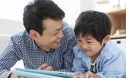 Bố có 2 đặc điểm này thì xin chúc mừng: Con lớn lên vừa thông minh vừa ngoan, hôn nhân về sau cũng bền vững!