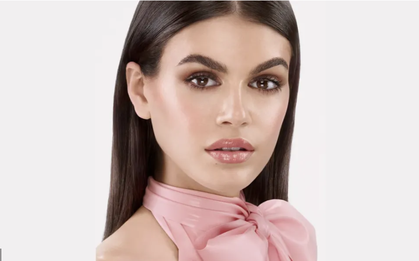 Kaia Gerber - Nàng thơ thời đại mới của NARS